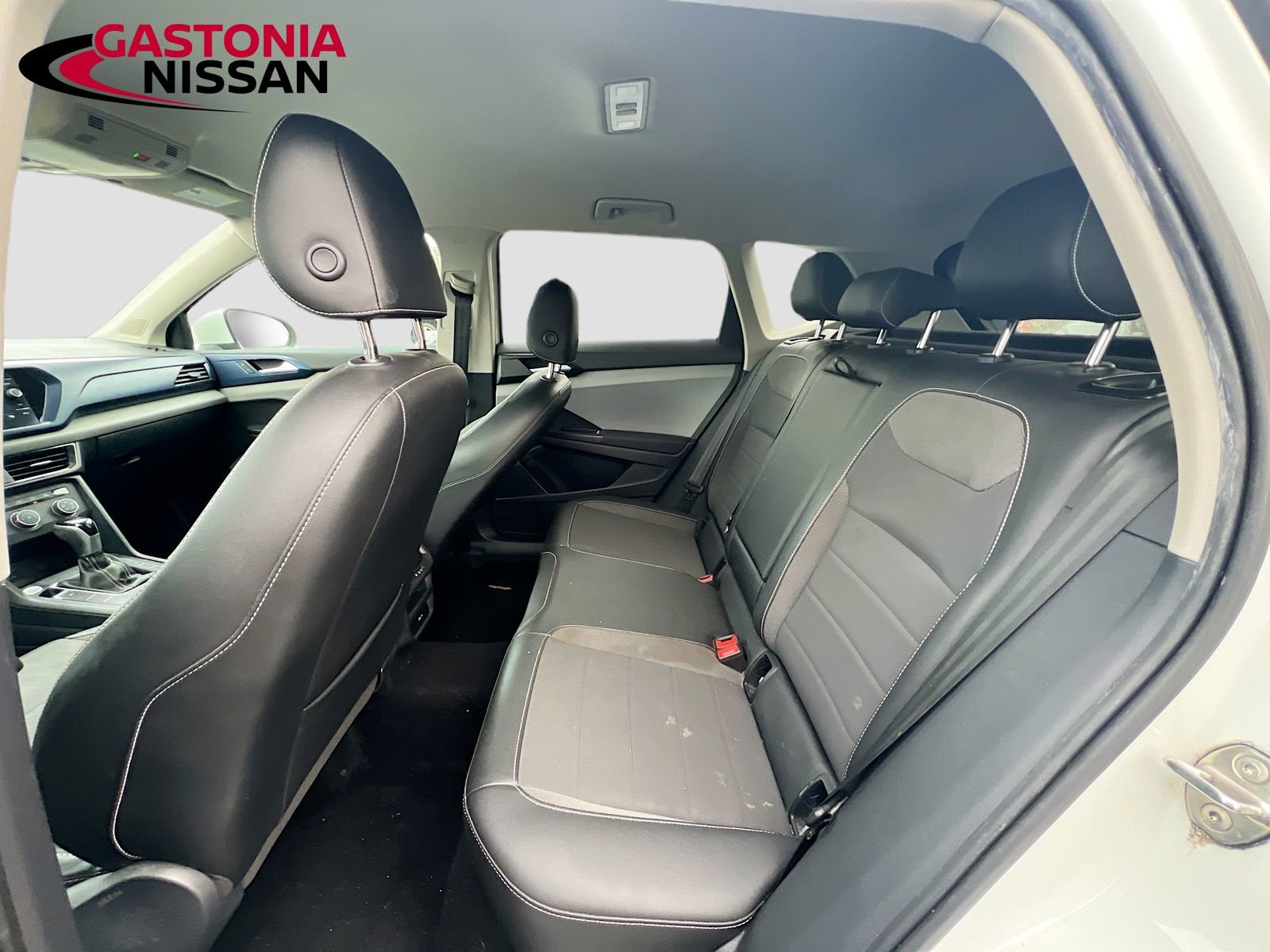 Used 2022 Volkswagen Taos SE image 30