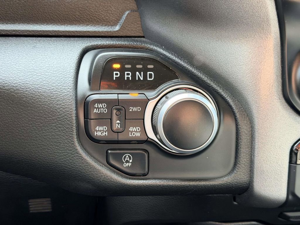 Used 2020 RAM 1500 Big Horn image 6