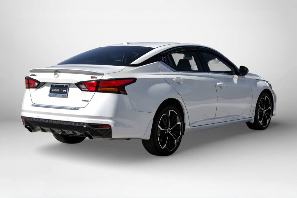 Used 2023 Nissan Altima 2.5 SR image 6