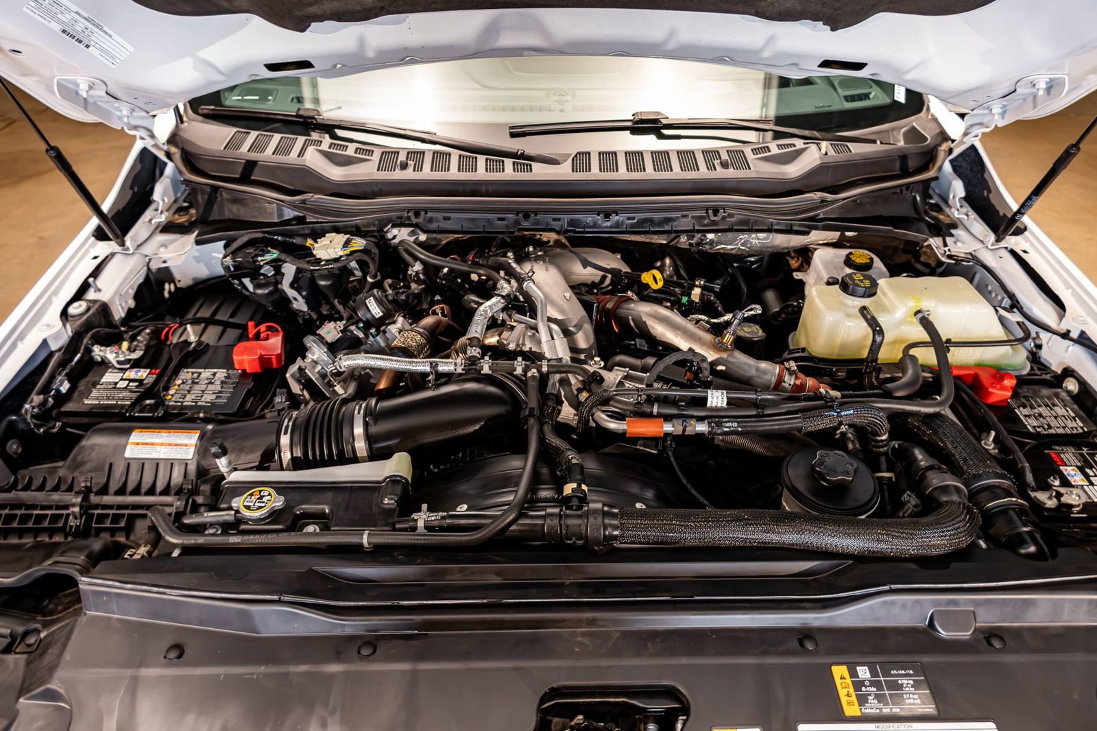 Used 2024 Ford F350 Platinum image 31