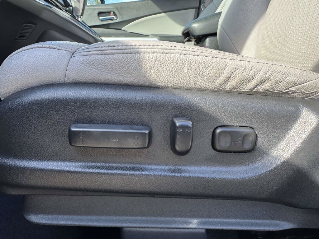 Used 2015 Honda CR-V EX-L image 19