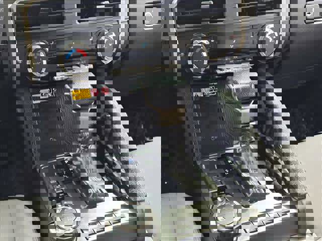 Used 2024 Toyota Tacoma SR5 AWD/4WD image 22