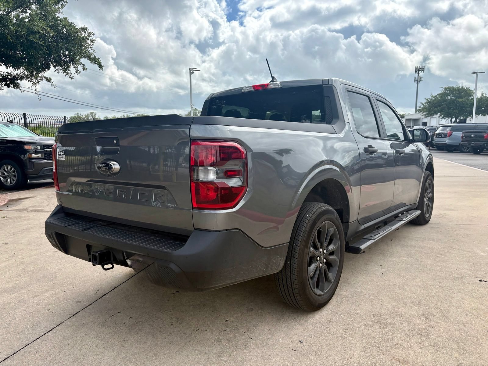 Used 2024 Ford Maverick XLT w/ XLT Luxury Package FWD image 3