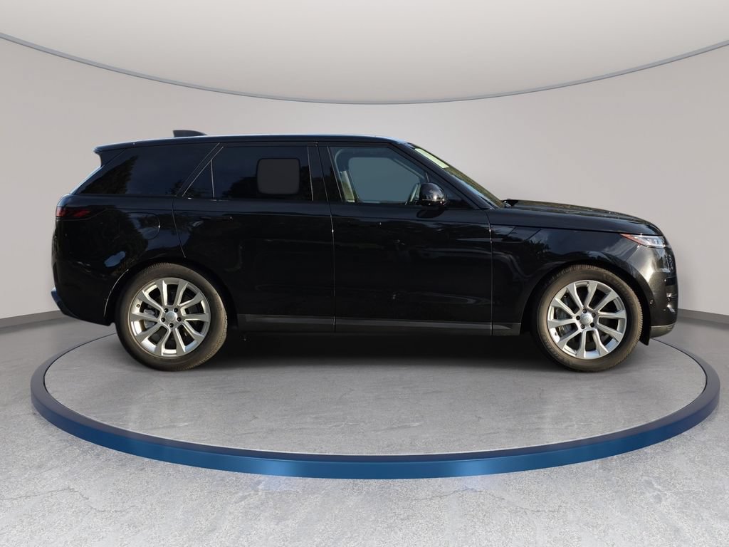 Certified 2025 Land Rover Range Rover Sport SE AWD/4WD image 4