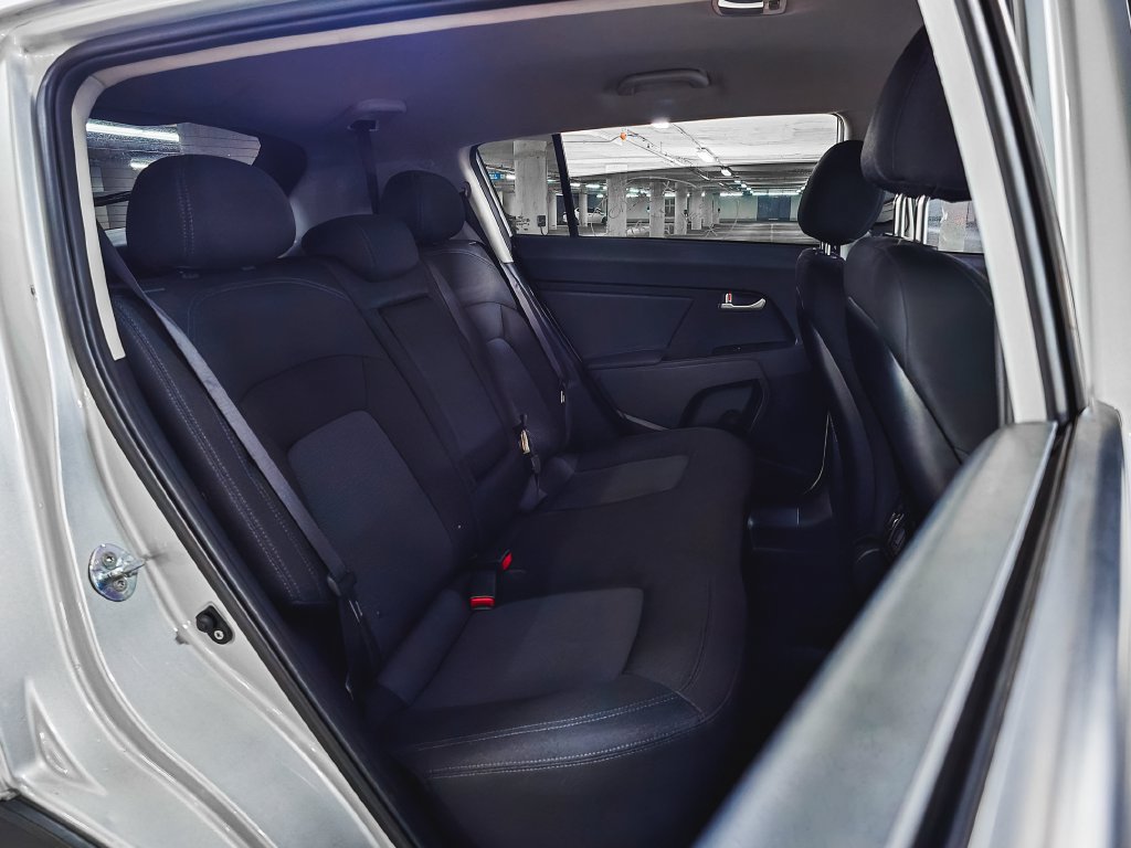 Used 2015 Kia Sportage LX FWD image 30