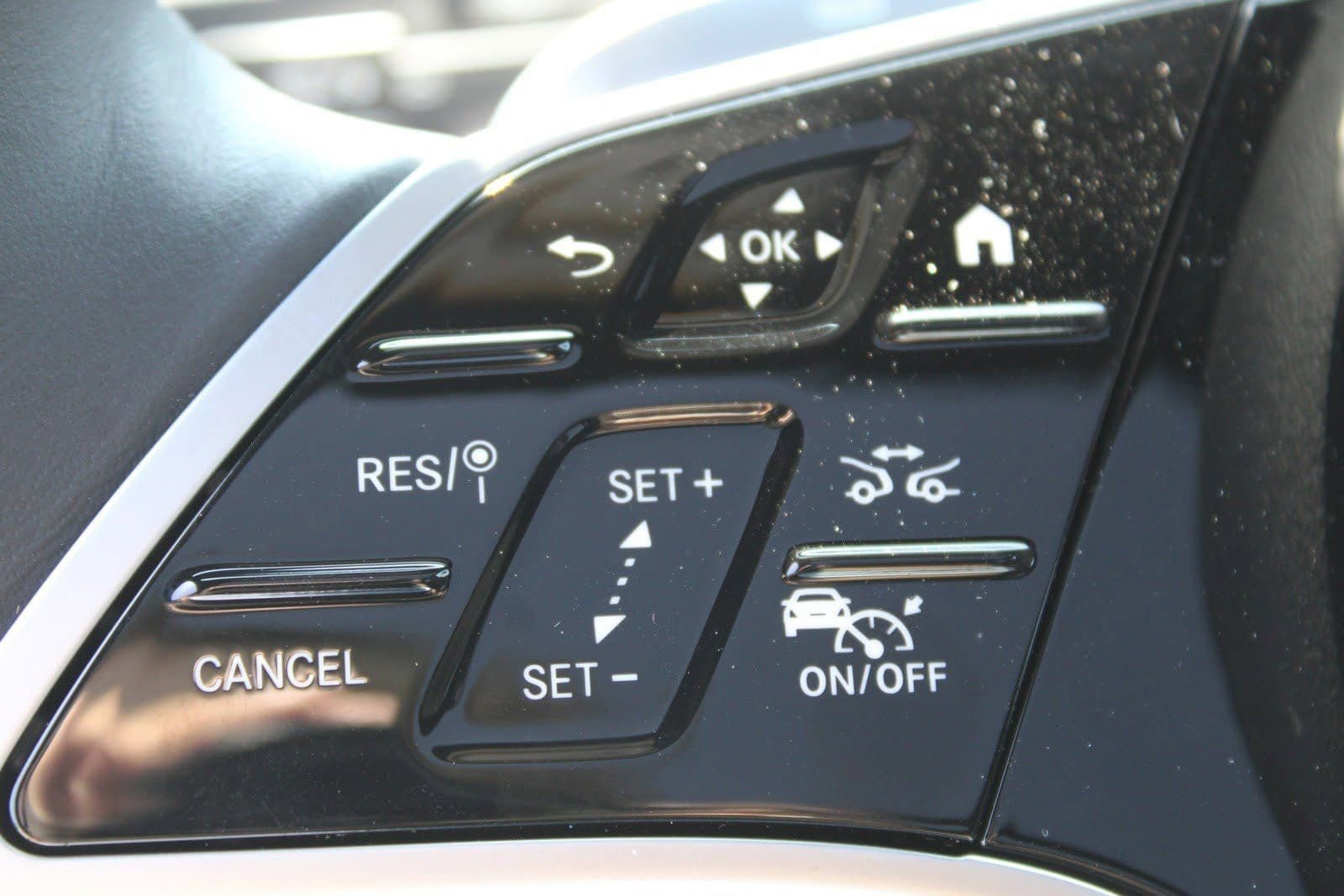 Used 2025 Mercedes-Benz GLS 450 4MATIC image 19