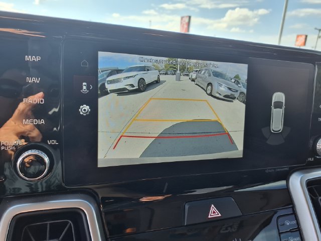 Used 2022 Kia Sorento S FWD image 7