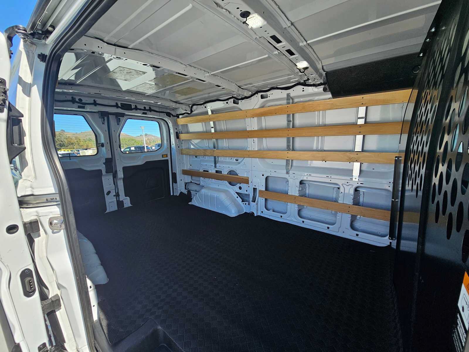 Used 2025 Ford Transit 250 Low Roof w/ Exterior Upgrade Package RWD image 14