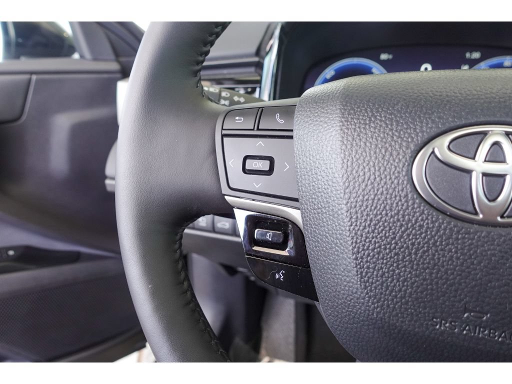 Used 2026 Toyota Camry XSE w/ Premium Plus Package FWD image 15