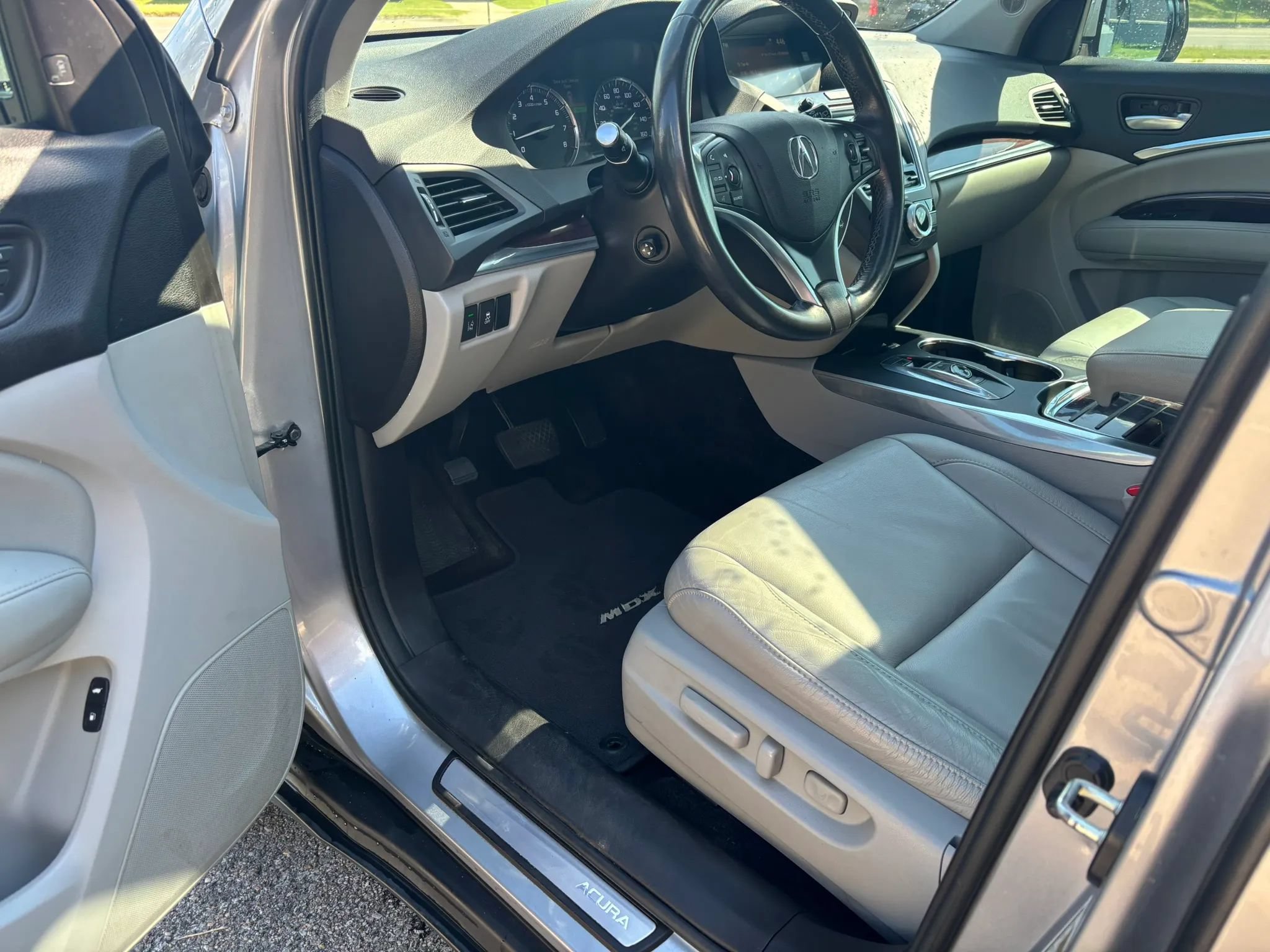 Used 2016 Acura MDX FWD w/ Technology Package image 21