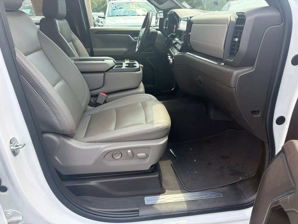 Used 2025 GMC Sierra 1500 SLT RWD image 13