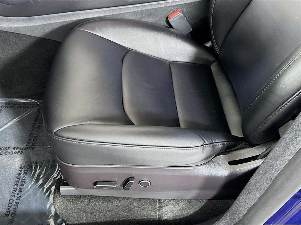 Used 2023 Tesla Model Y Performance image 19