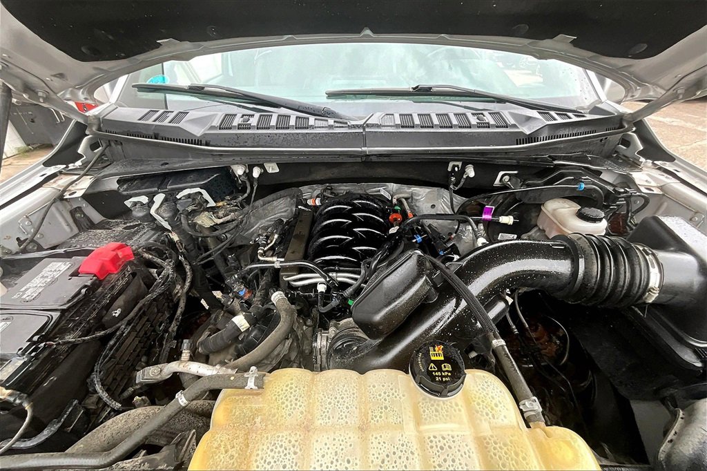 Used 2019 Ford F150 Lariat image 27