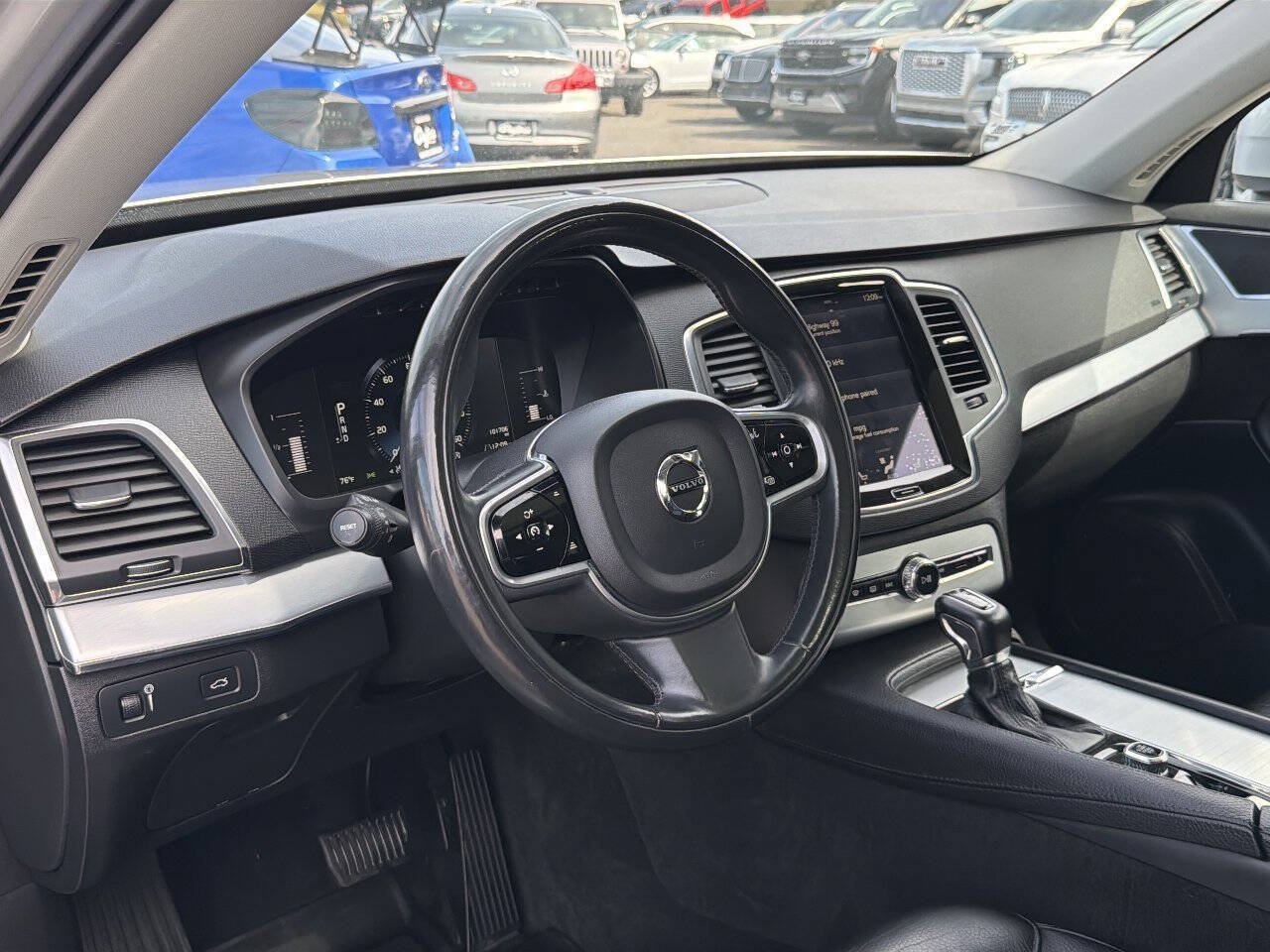 Used 2018 Volvo XC90 T5 Momentum w/ Convenience Package AWD/4WD image 36