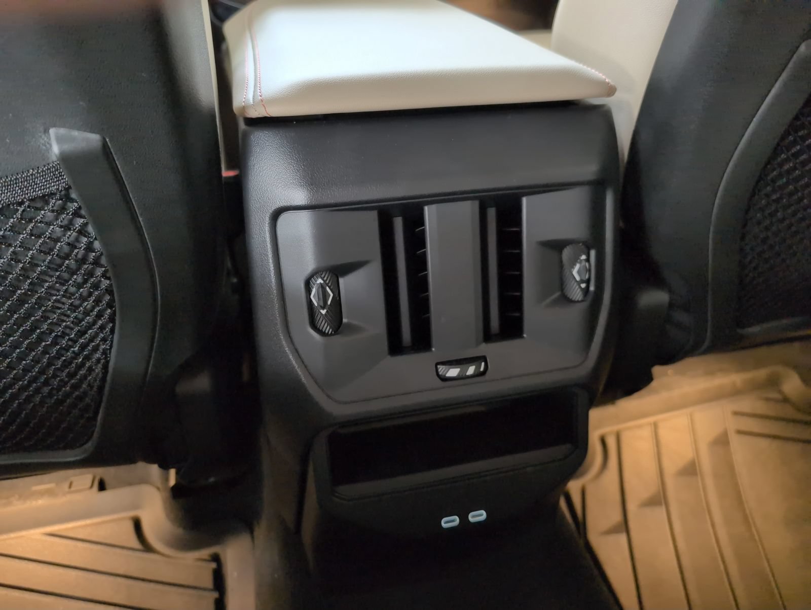 Used 2025 BMW X3 xDrive30i w/ Premium Package AWD/4WD image 15
