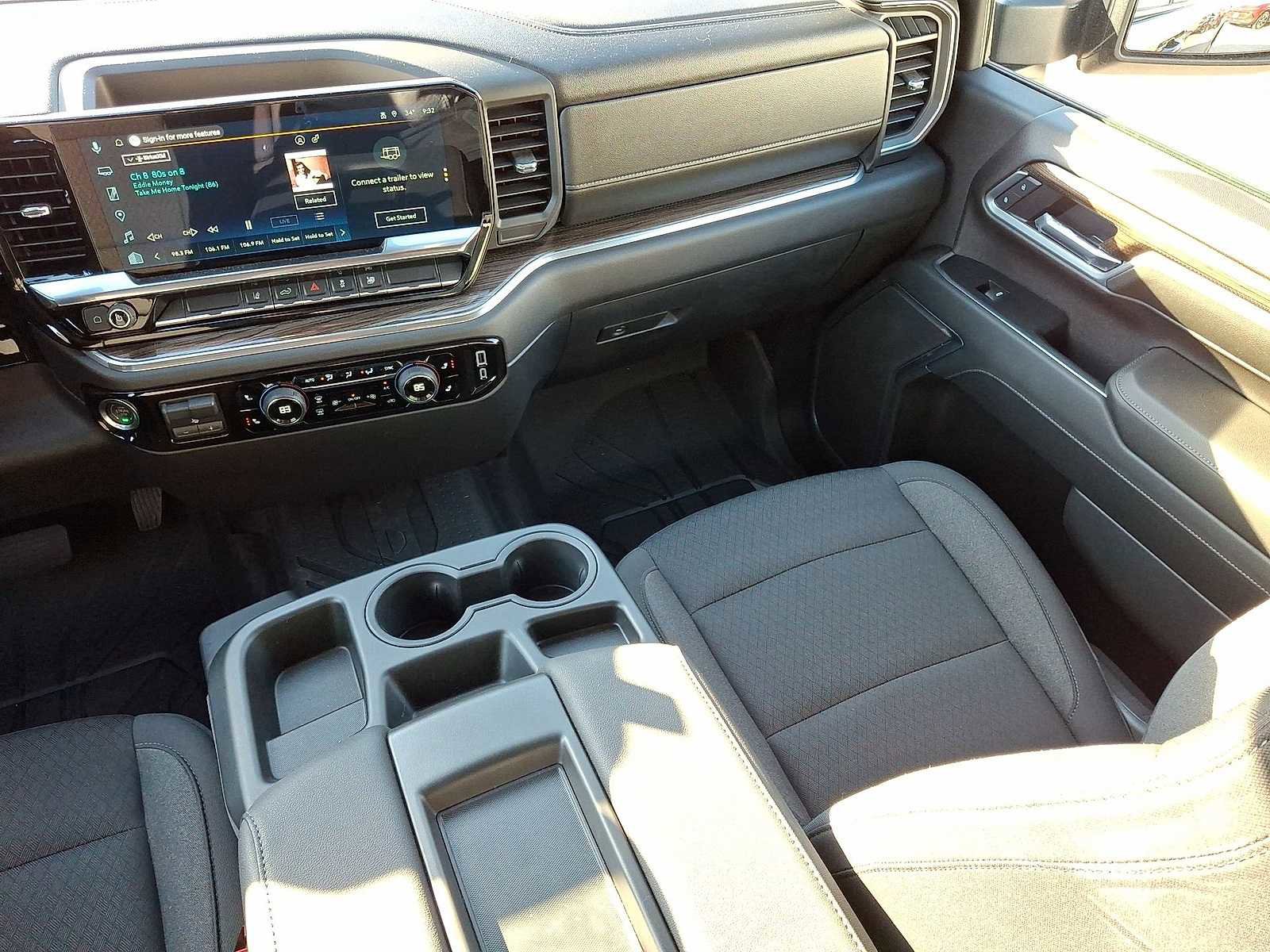 Used 2025 Chevrolet Silverado 2500 LT w/ Convenience Package image 12