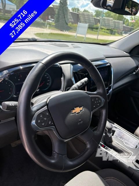Used 2021 Chevrolet Traverse LT FWD image 16