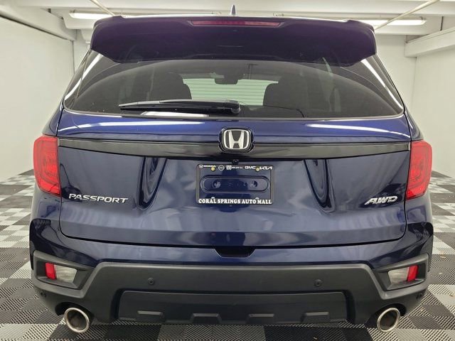 Certified 2025 Honda Passport EX-L image 5