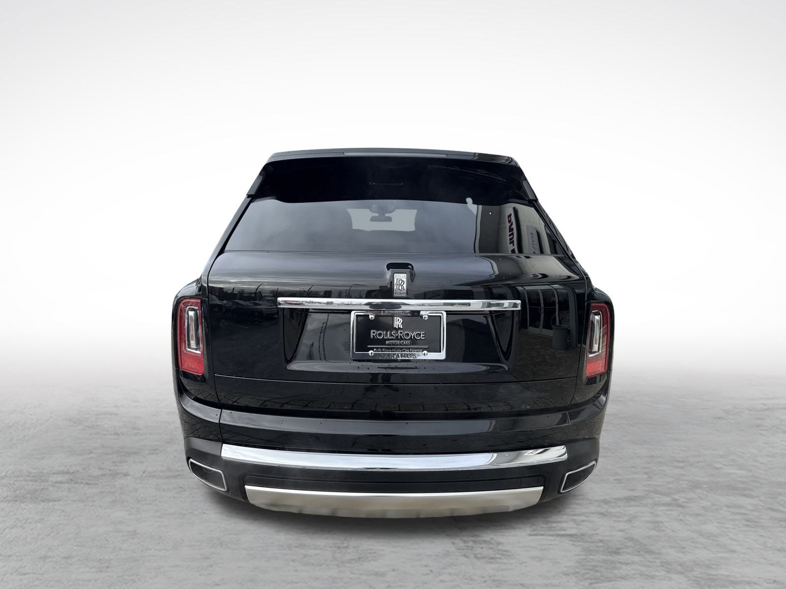 Certified 2024 Rolls-Royce Cullinan image 9
