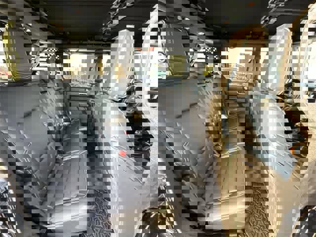 Used 2025 Ford Bronco Outer Banks image 24