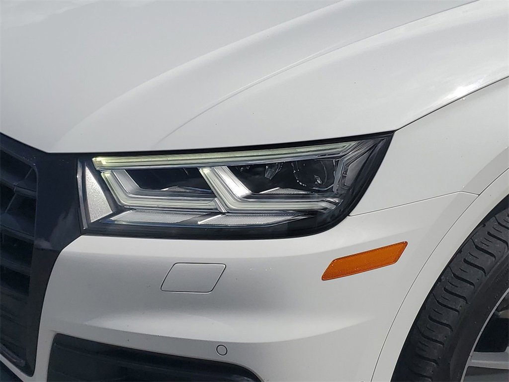 Used 2020 Audi Q5 Prestige image 9