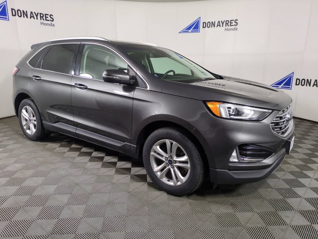 Used 2019 Ford Edge SEL AWD/4WD image 9