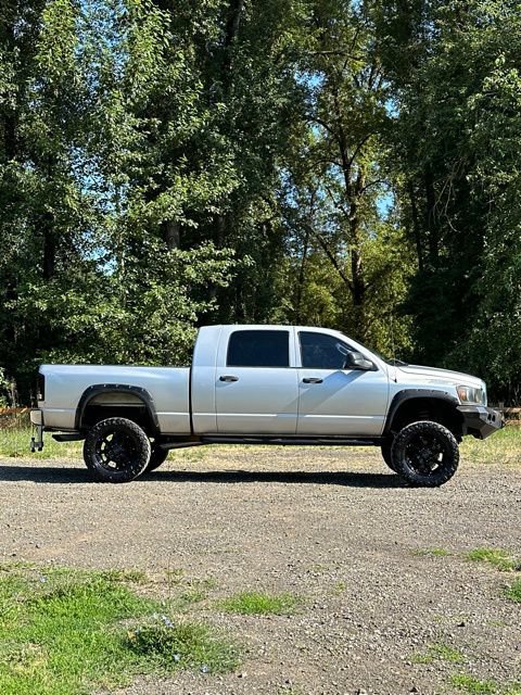 Used 2006 Dodge Ram 2500 Truck SLT AWD/4WD image 10