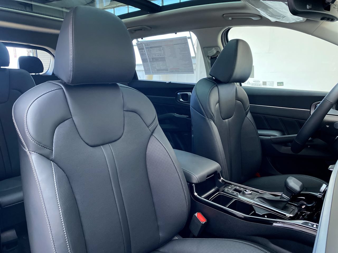 New 2026 Kia Sorento SX FWD image 32