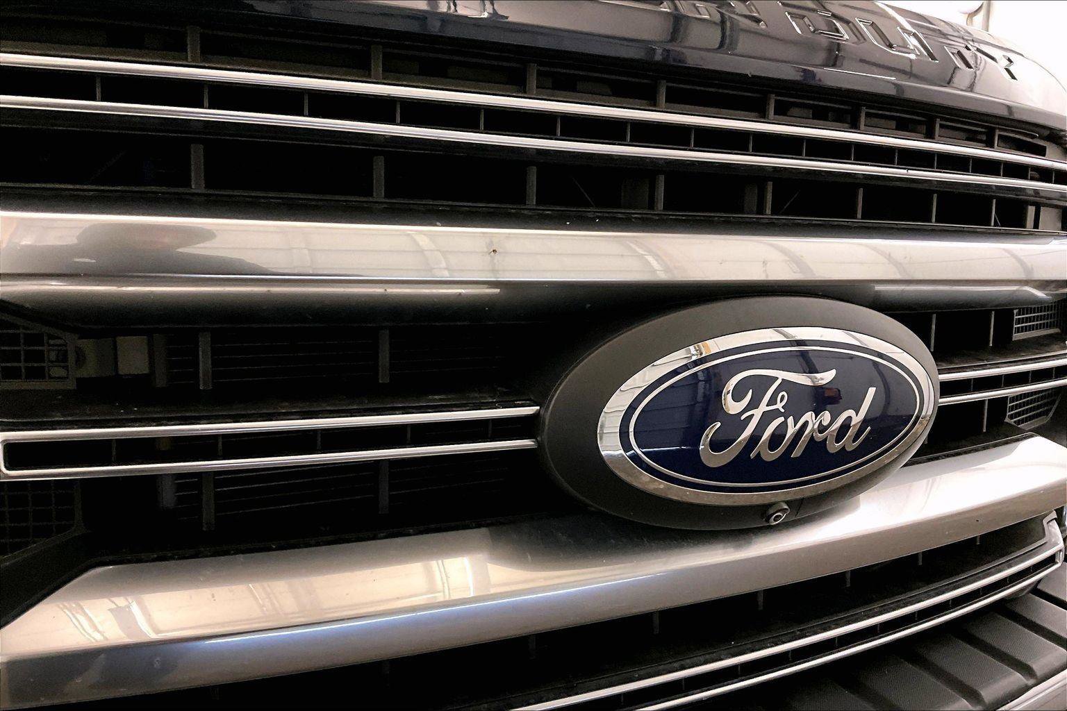 Used 2022 Ford F250 Platinum w/ Tremor Off-Road Package image 29