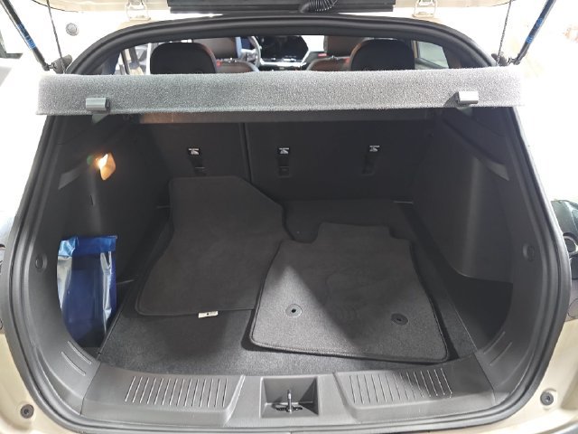 New 2026 Chevrolet Trax RS w/ Driver Confidence Package FWD image 15