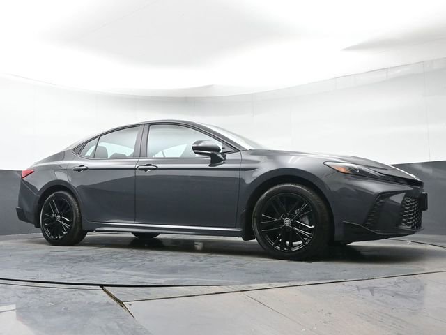 Used 2026 Toyota Camry SE AWD/4WD image 35