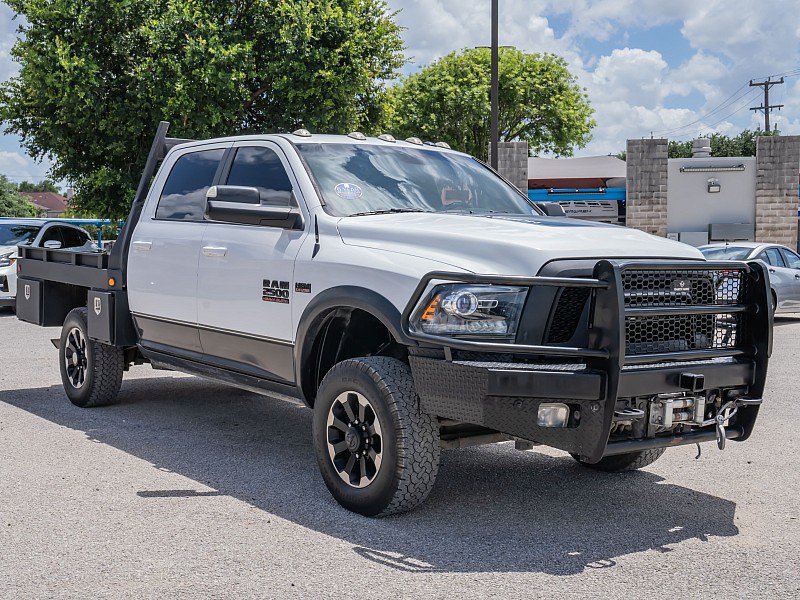 Used 2018 RAM 2500 Power Wagon w/ Luxury Group AWD/4WD image 3