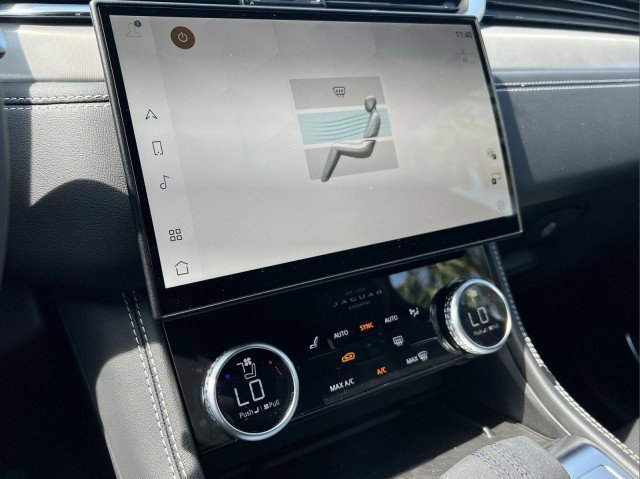 New 2026 Jaguar F-PACE R-Dynamic S image 33