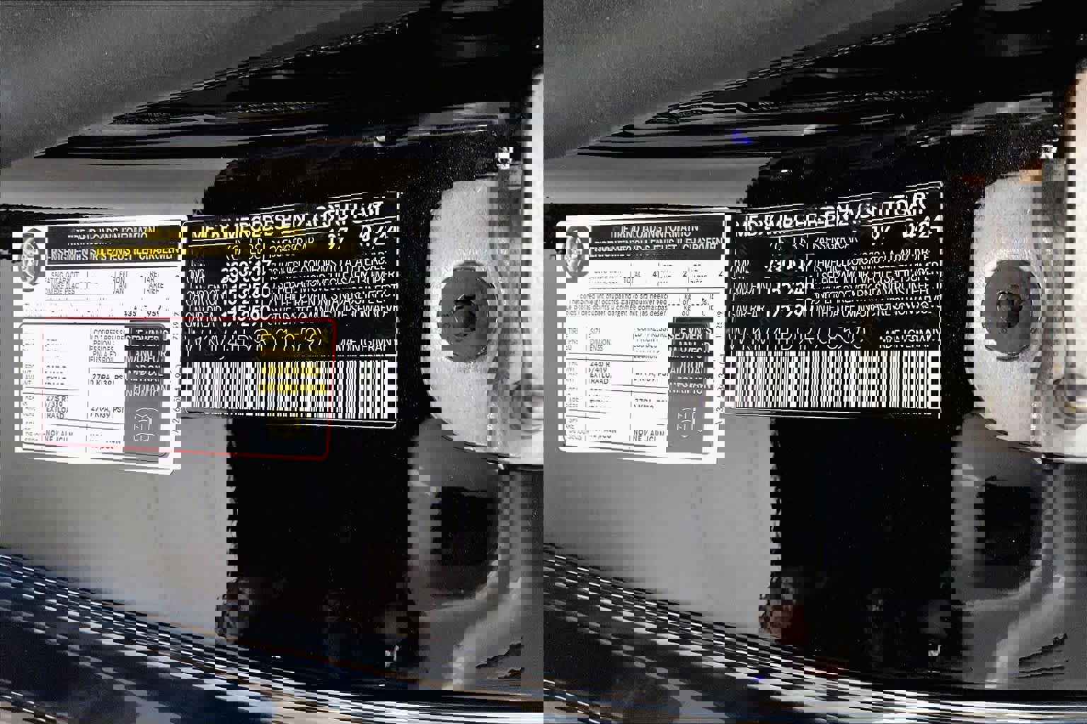 Used 2024 Mercedes-Benz CLE 300 4MATIC Coupe image 33