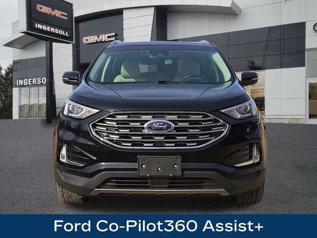 Used 2019 Ford Edge Titanium image 3