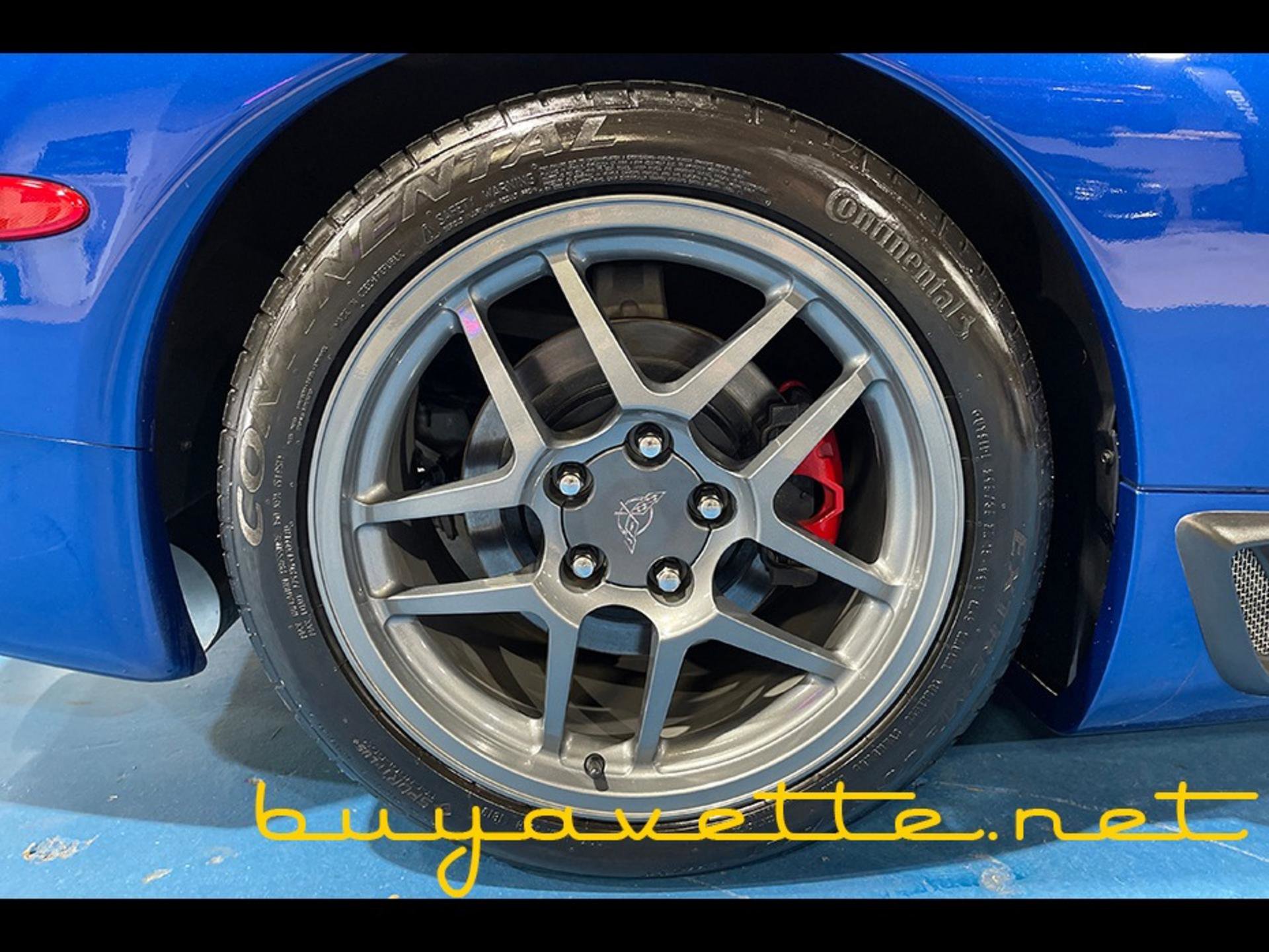 Used 2003 Chevrolet Corvette Z06 w/ Memory Package, 3 Drivers RWD image 11