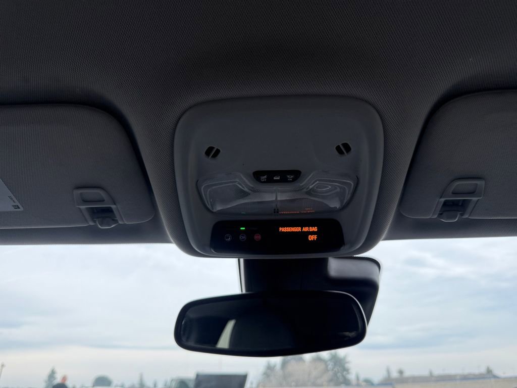 Certified 2023 Chevrolet Bolt EUV LT w/ Convenience Package image 24