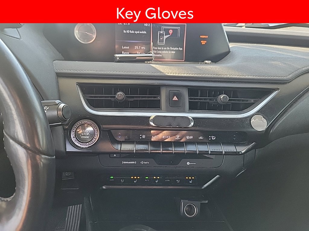 Used 2019 Lexus UX 200 w/ Premium Package FWD image 9