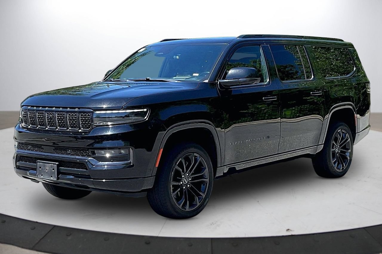 Certified 2024 Jeep Grand Wagoneer L Series II w/ Quick Order Packagew 28T AWD/4WD image 4
