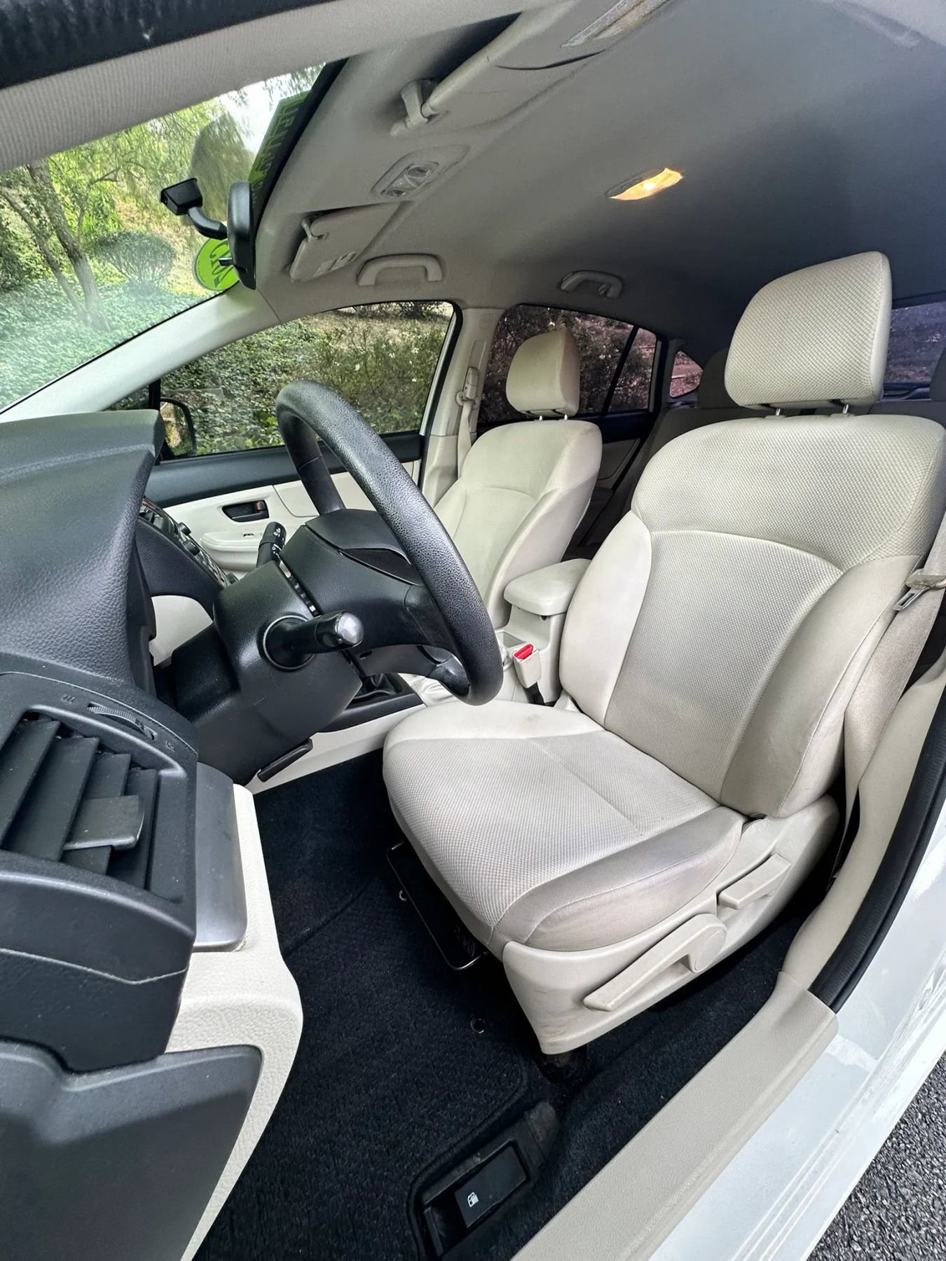 Used 2013 Subaru Impreza 2.0i image 10