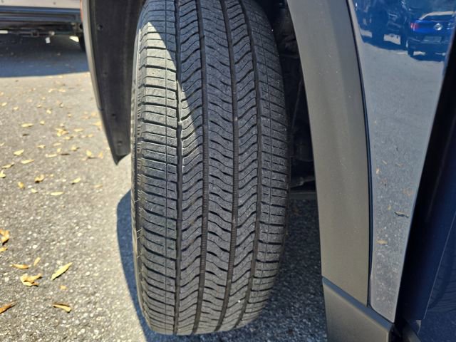 Certified 2023 Chevrolet Traverse LT image 32