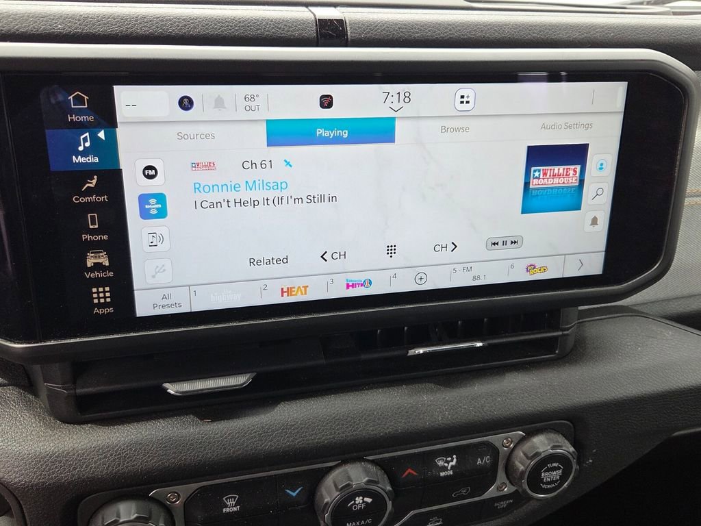 Used 2024 Jeep Wrangler Sport image 20