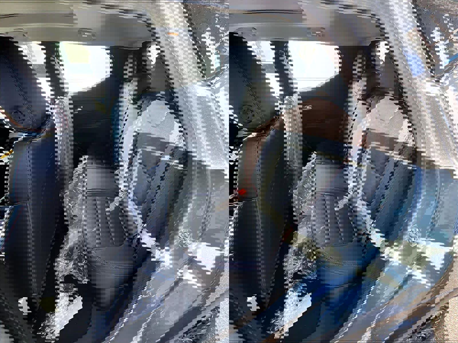 New 2027 Chevrolet Bolt RS w/ Technology Package FWD image 15