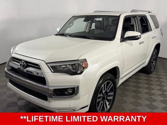 Used 2024 Toyota 4Runner Limited AWD/4WD image 3