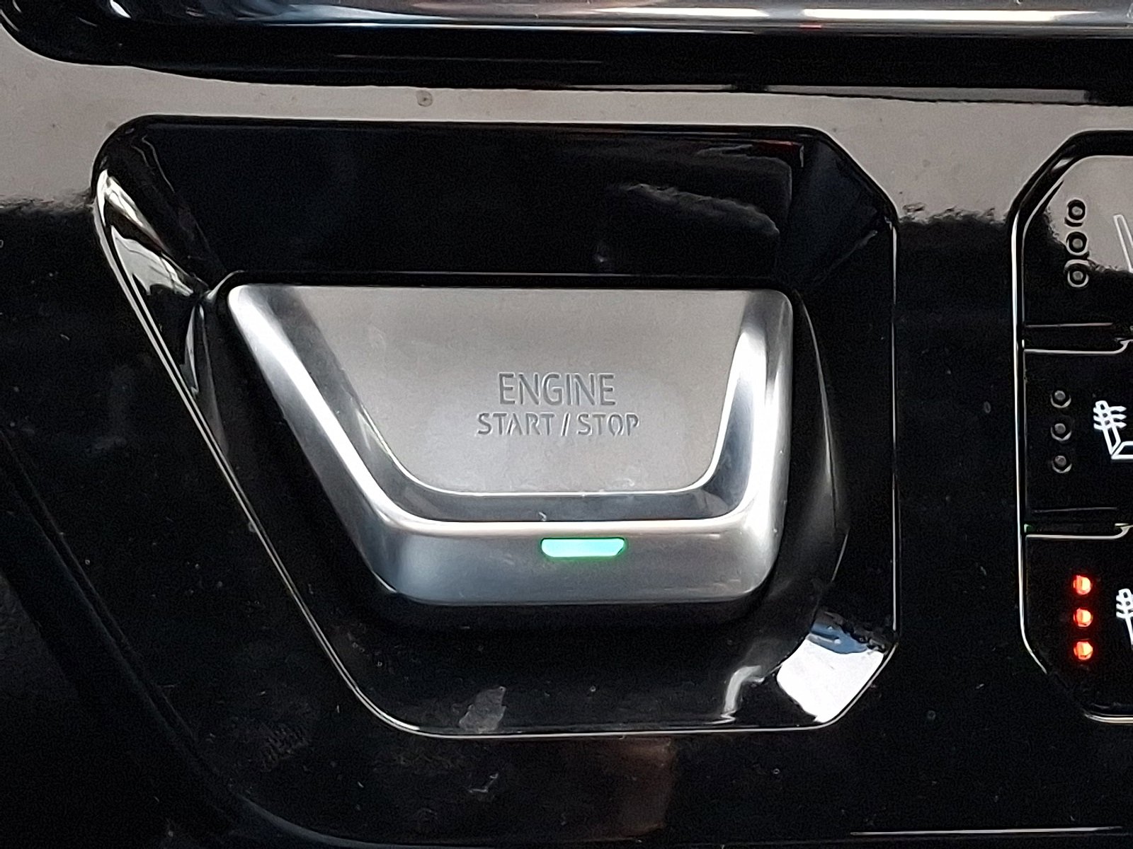 Used 2024 GMC Sierra 1500 Denali w/ Denali Reserve Package image 23