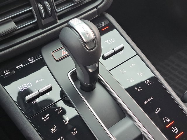 Certified 2023 Porsche Macan GTS image 36