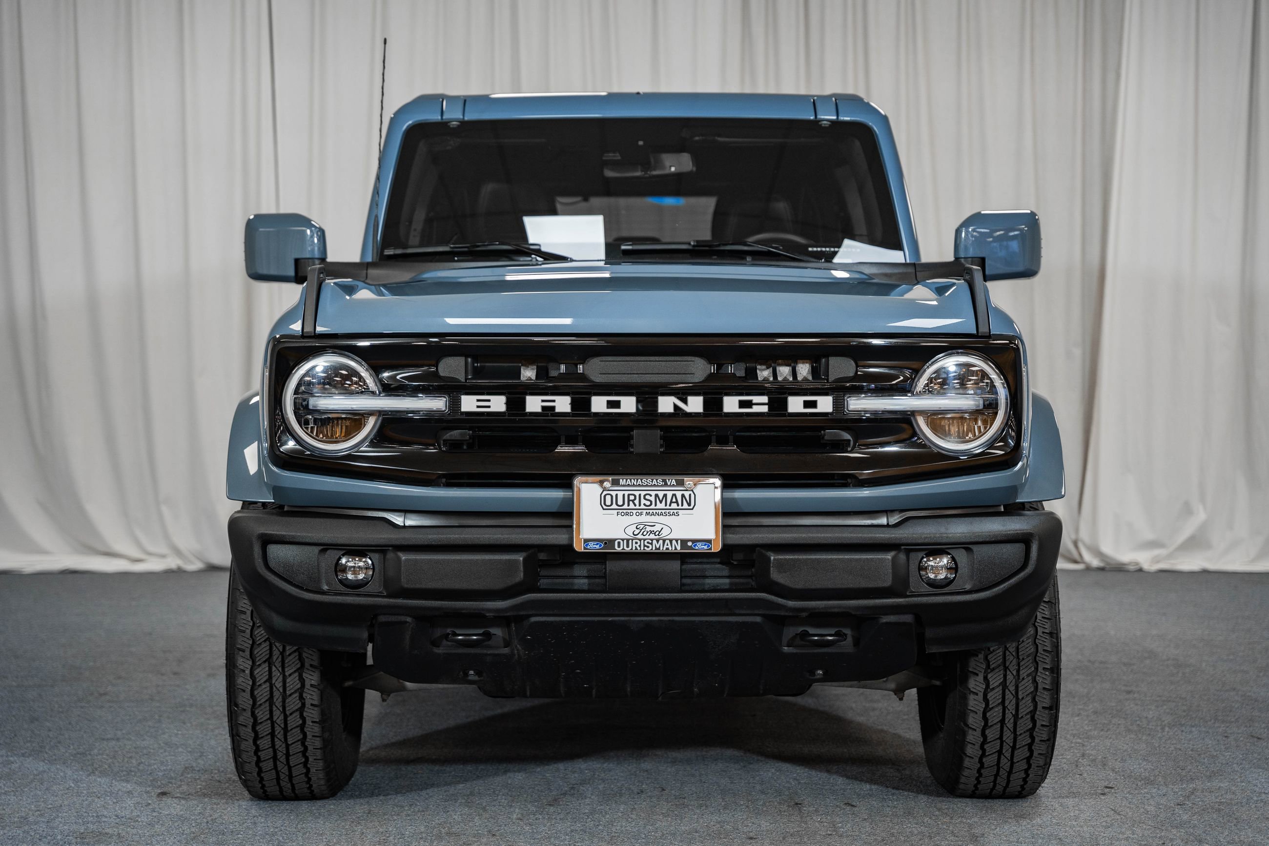 Certified 2025 Ford Bronco Outer Banks image 2