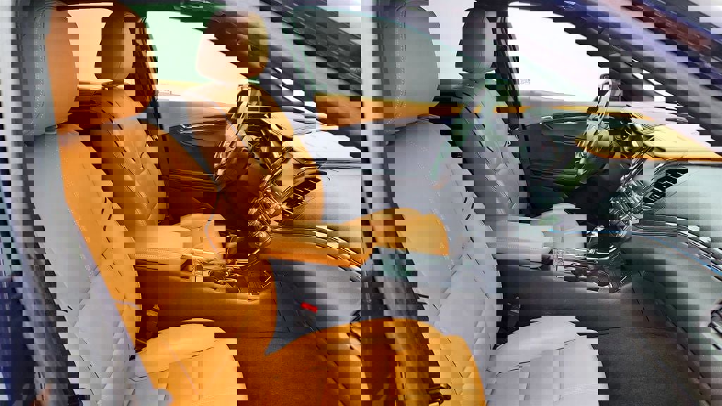 Used 2016 Chevrolet Impala LTZ w/ Enhanced Convenience Package image 24