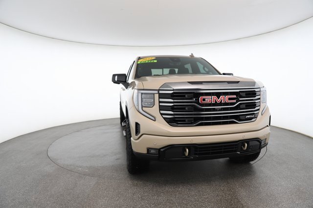 Used 2022 GMC Sierra 1500 AT4 w/ Technology Package image 29