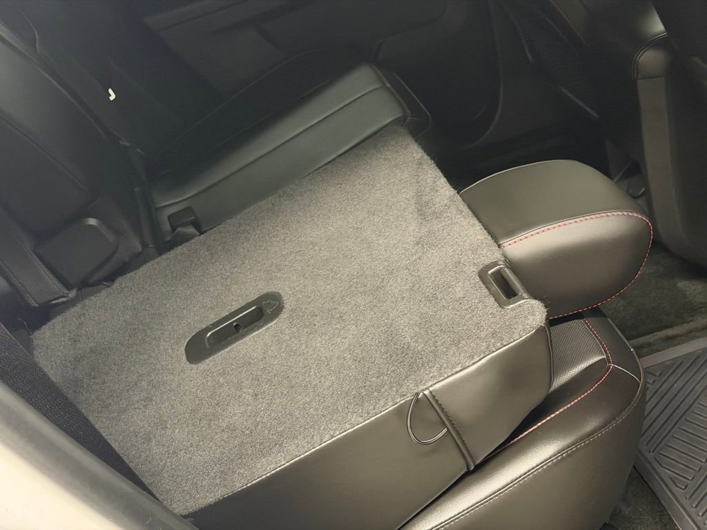 Used 2017 Chevrolet Equinox Premier w/ Enhanced Convenience Package image 20